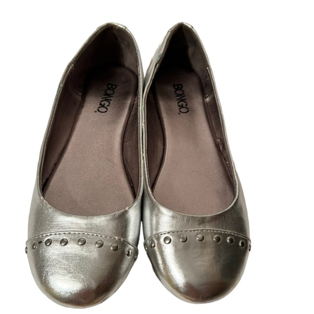 Bongo Flat Silver Shoes with Studs Size 7M